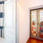 Guesthost - Lovely In Parma! Apartment