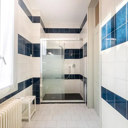 Guesthost - Lovely In Parma!