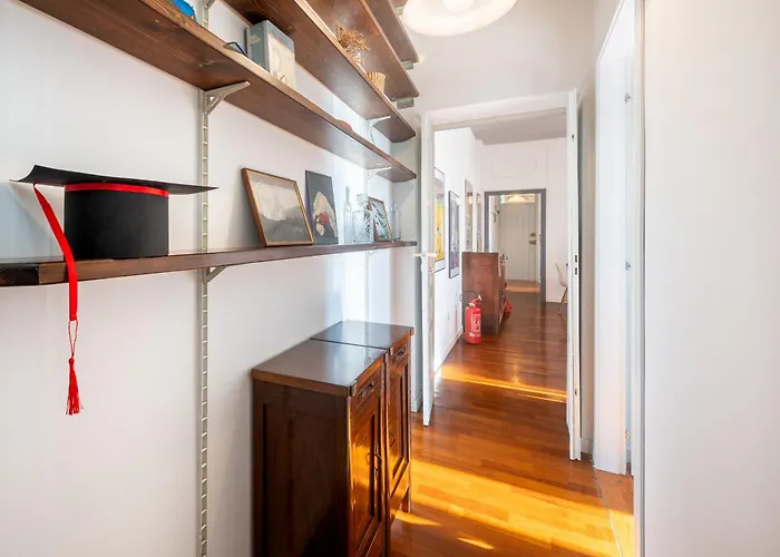 Guesthost - Lovely In Parma! Apartamento