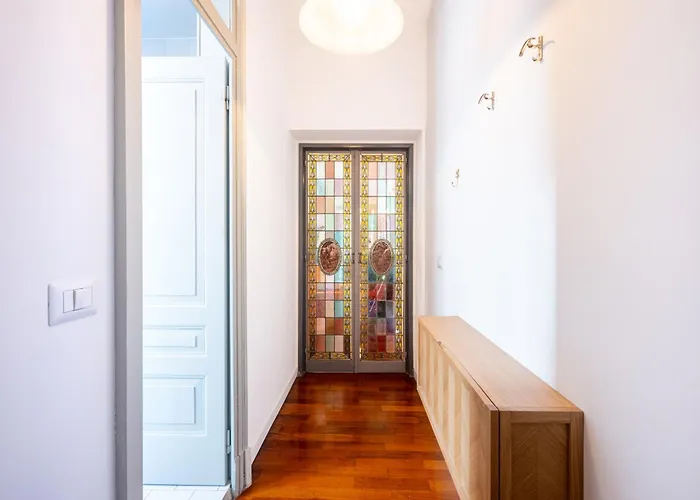 Guesthost - Lovely In Parma! Apartment Parma