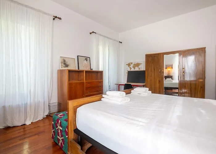 Apartamento Guesthost - Lovely In Parma! Parma