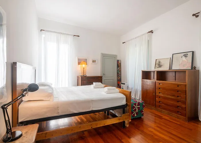 Apartment Guesthost - Lovely In Parma! *