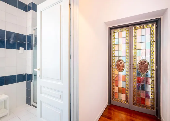 Guesthost - Lovely In Parma! Apartamento